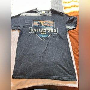 Dallas Zoo t-shirt